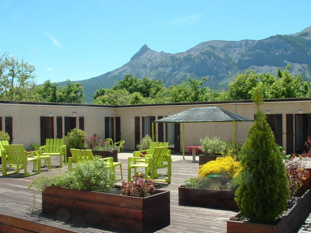 Hotel Le Connetable Saint-Bonnet-en-Champsaur Exterior foto