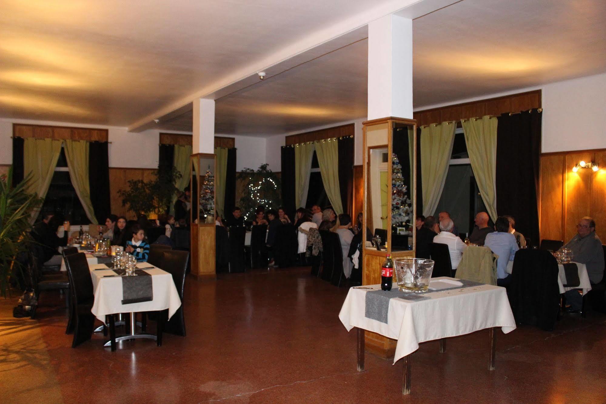 Hotel Le Connetable Saint-Bonnet-en-Champsaur Exterior foto